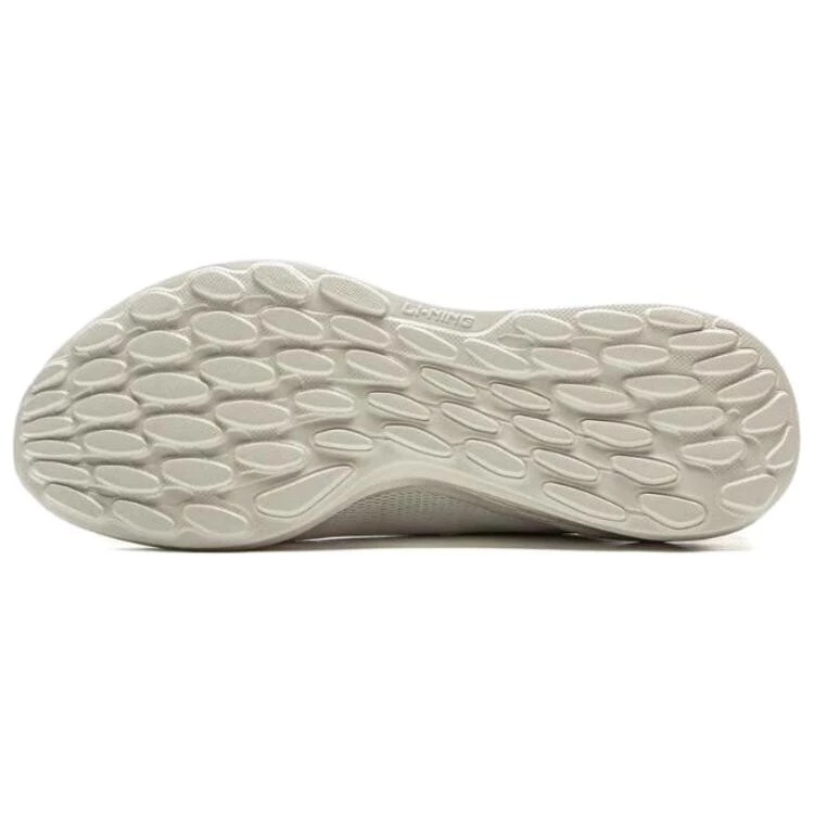 ARSV087-5 Кроссовки Light Cloud белый